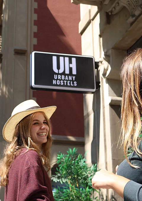 Urbanyhostels Entrance
